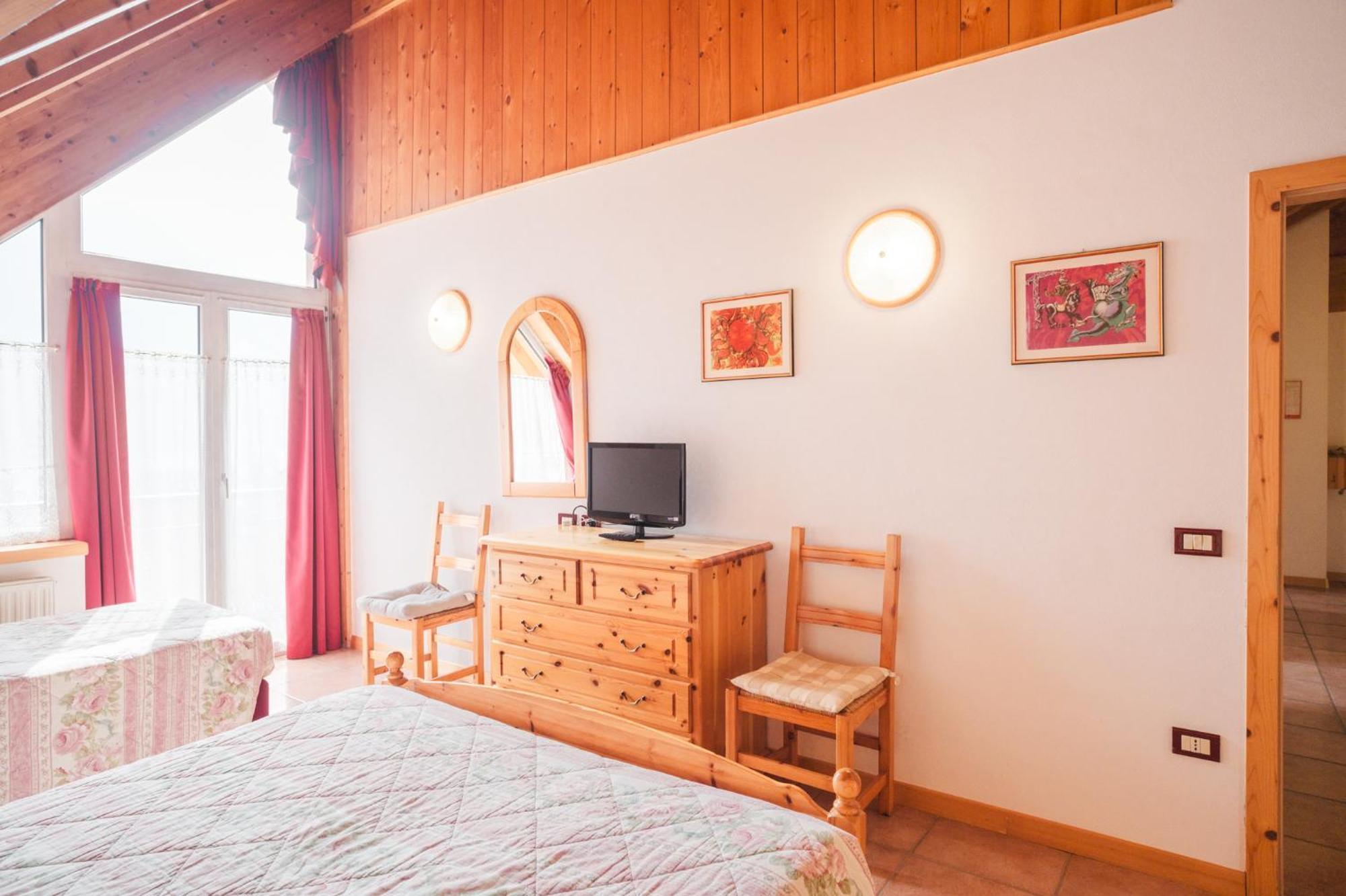 Residence Al Caminetto Molveno Extérieur photo