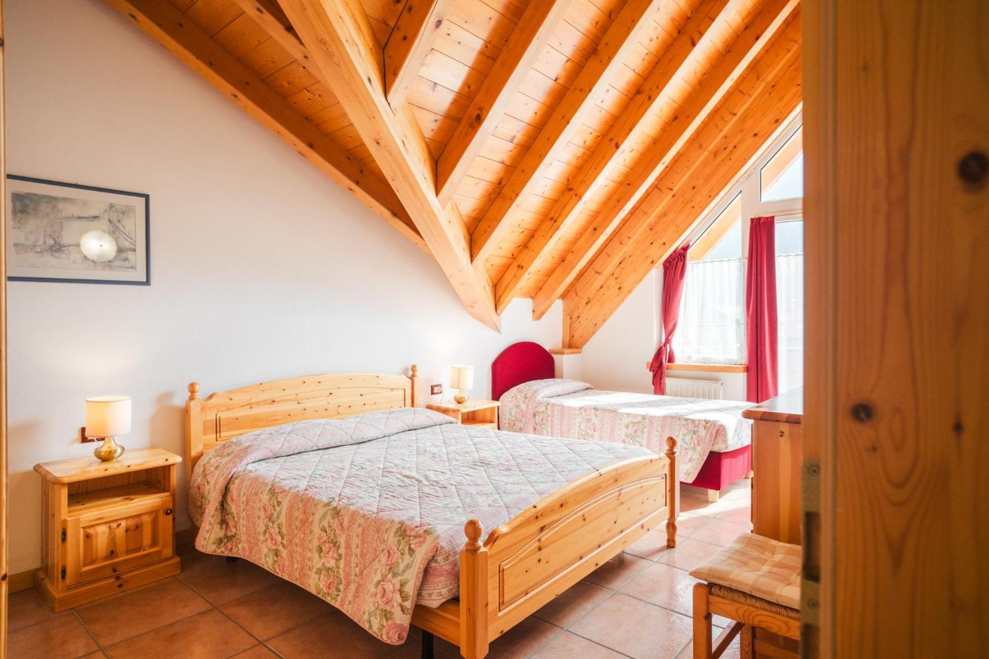 Residence Al Caminetto Molveno Extérieur photo