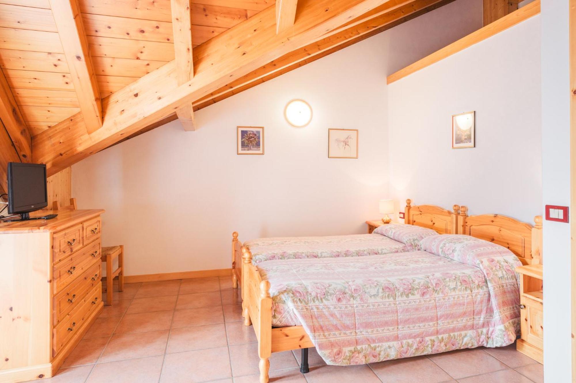 Residence Al Caminetto Molveno Extérieur photo